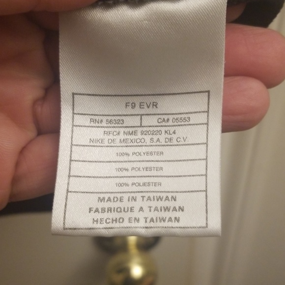 Great condition jersey by NIKE - Picture 6 of 7